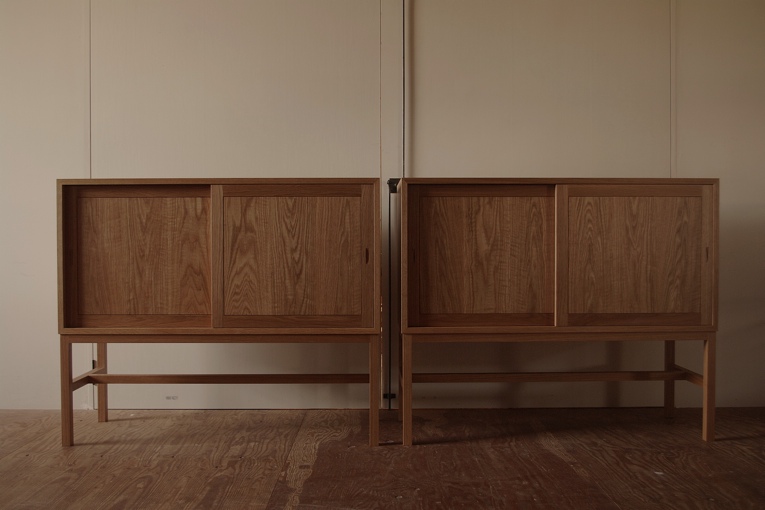 oak cabinet